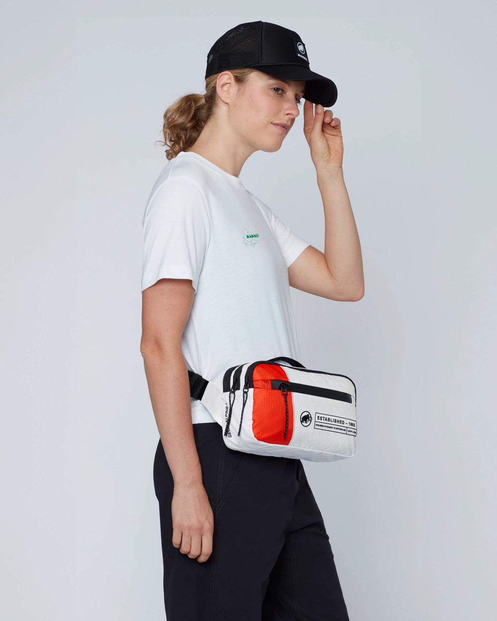 Mammut red
